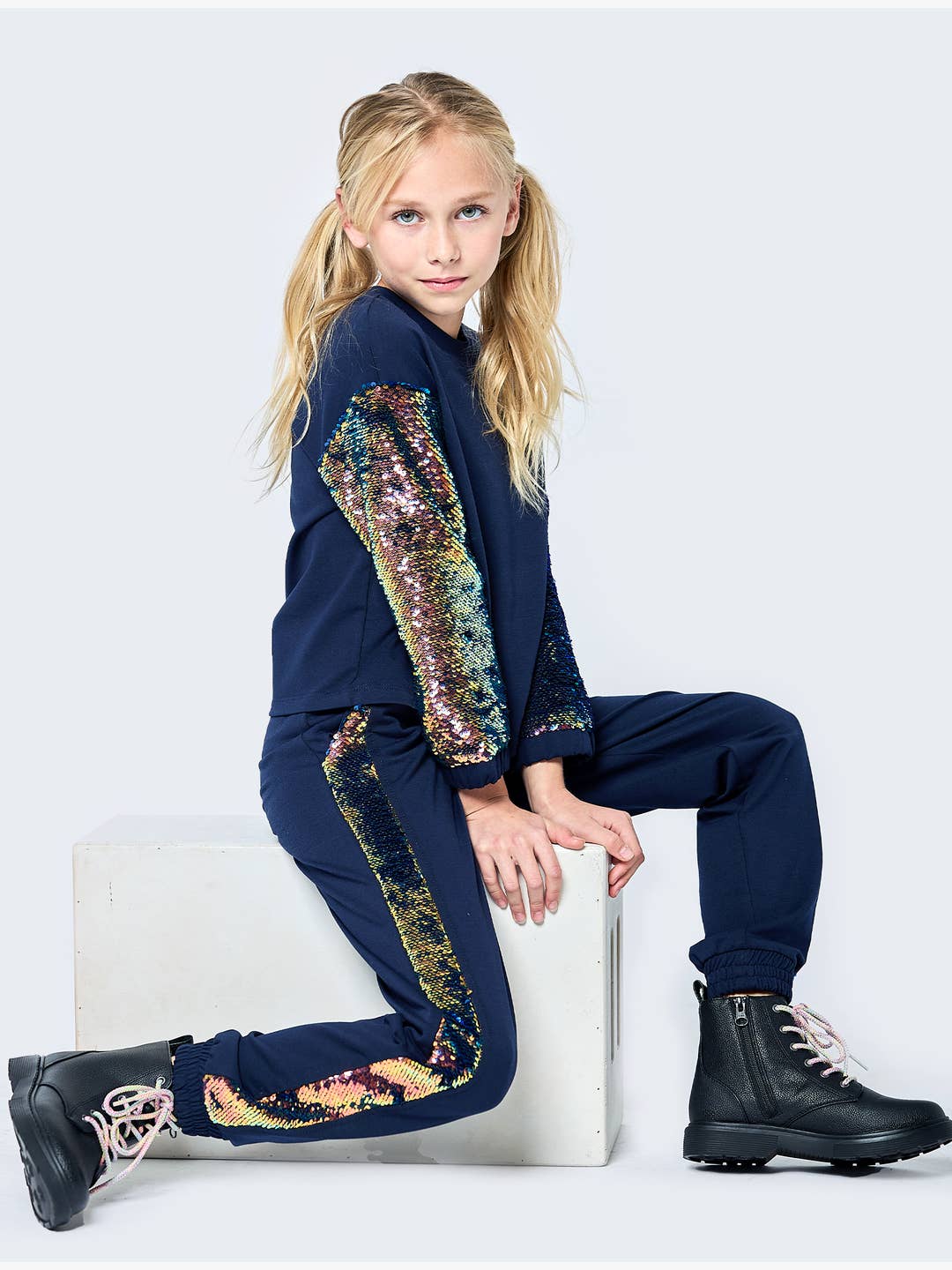 Little l Big l Tween Girl’s Chrome Sequin Joggers