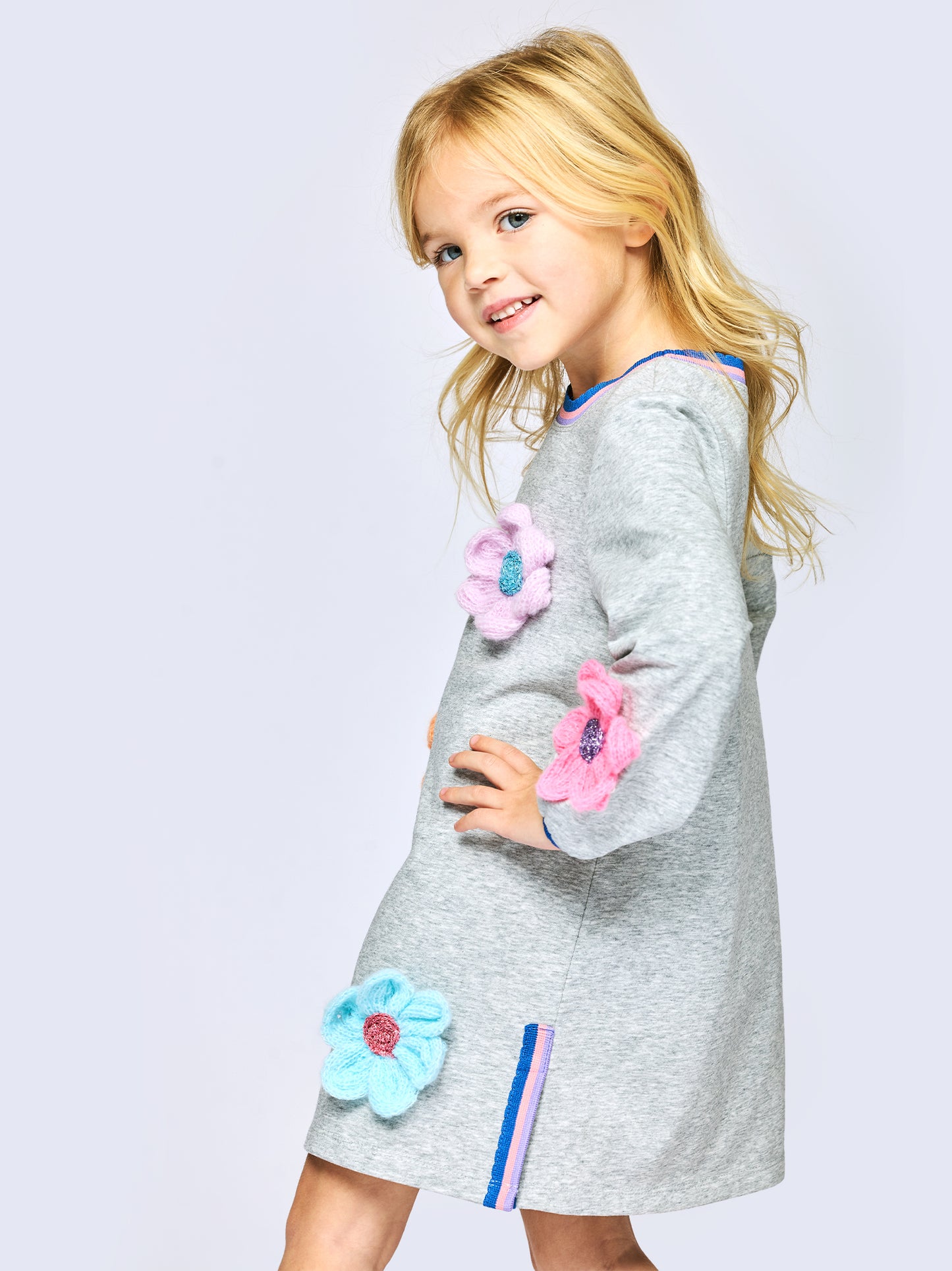 LONG SLEEVE DRESS WITH 3D FLOWERS