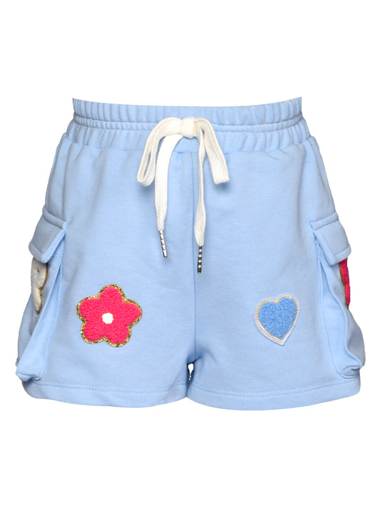 SHORTS W/ PATCH DETAIL