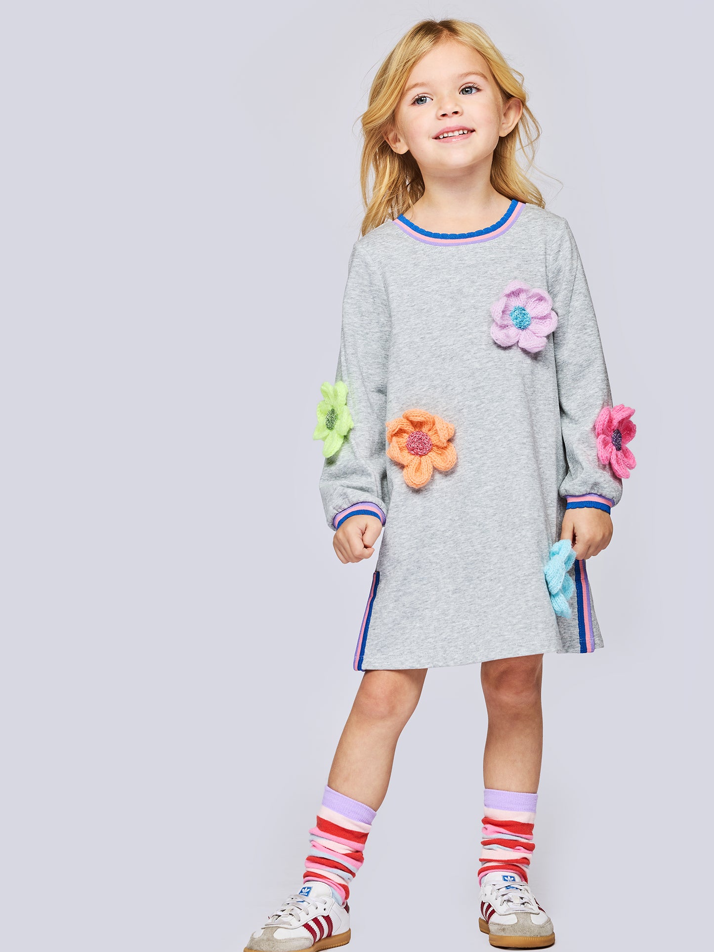 LONG SLEEVE DRESS WITH 3D FLOWERS