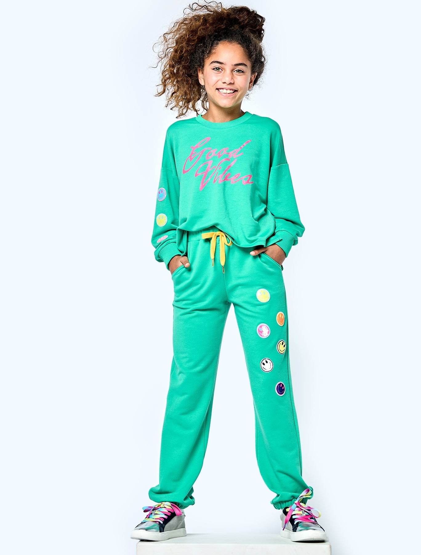 Little l Big l Tween Girl’s Happy Emoji Patch Joggers