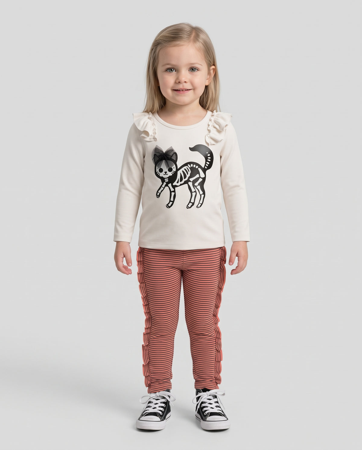 TEE WITH CAT IN SKELETON COSTUME