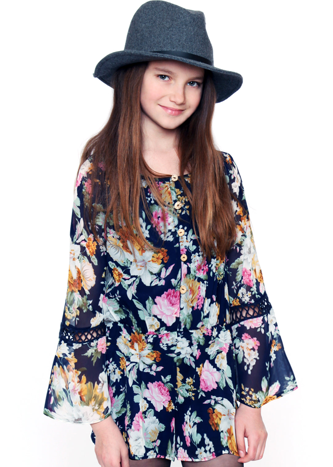 ROMPER WITH BELL SLEEVES WITH LATTICE TRIM