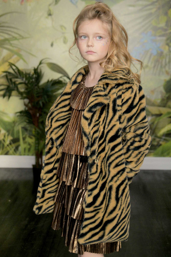 Hannah Banana Girls Gold Metallic Pleated Party Dress